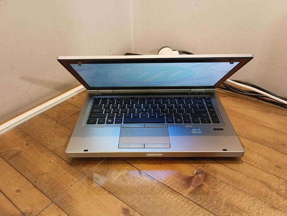 Лаптоп HP EliteBook 8460p - i7 2620M / 14"