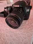 Фотоапарат Canon EOS 4000D + статив и чанта