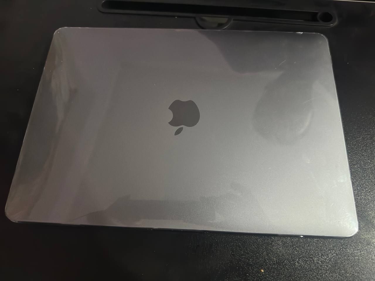 Macbook pro m1 8/256