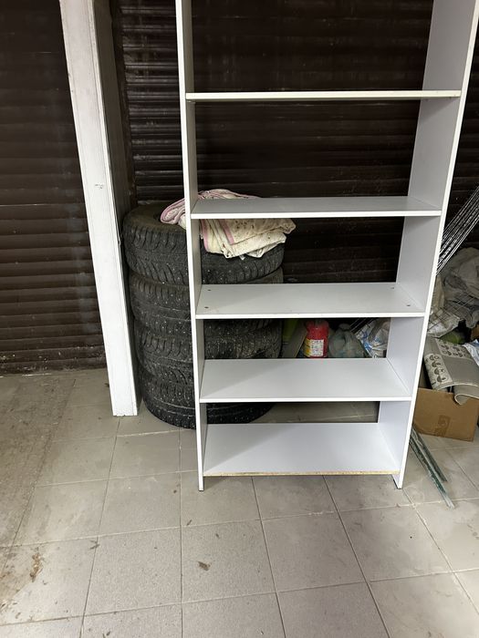 Шкаф офисный, в хорошшем состоянии