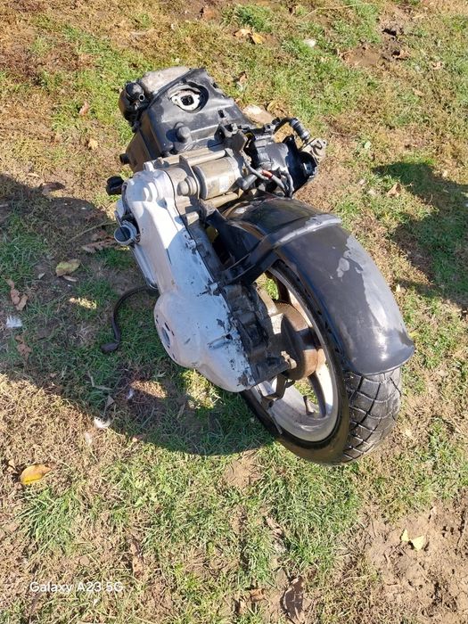 Motor piaggio liberty 125