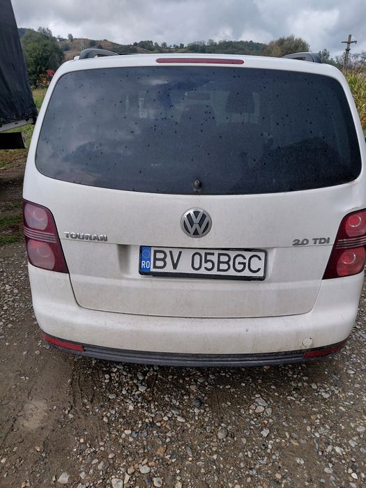 Vând Touran DSG  140