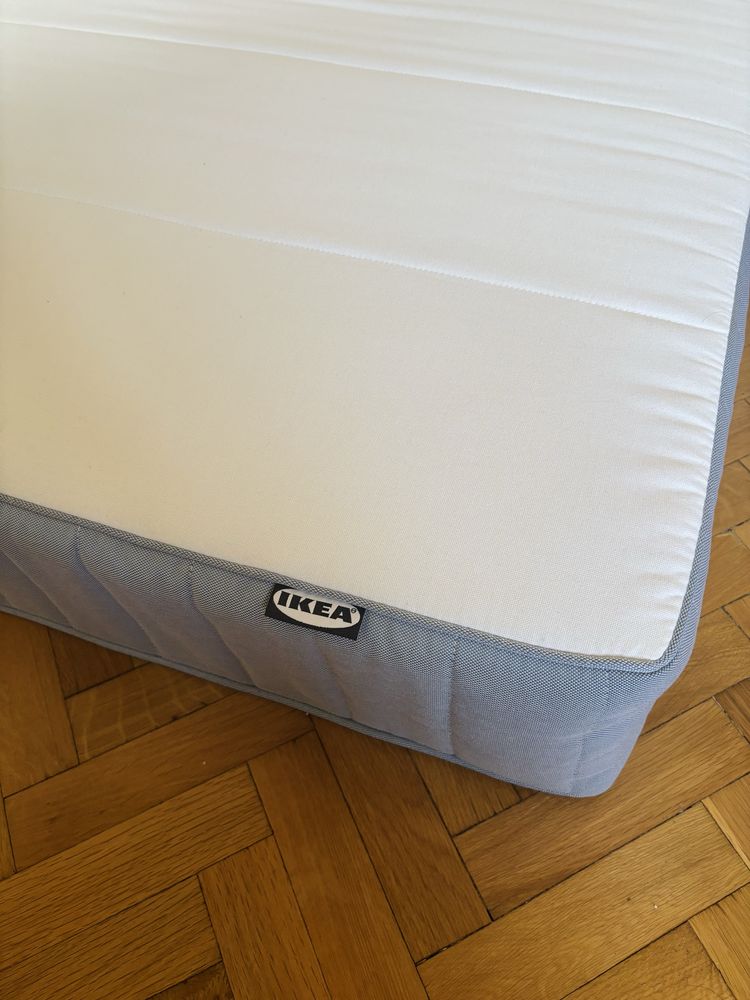 Продавам матрак 90x200 от IKEA – ползван 1 година