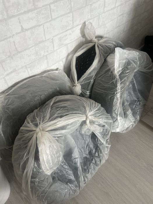 Шины Triangle IcelynX TI501 с шипами 205/55/R16, ездила только 2 мес