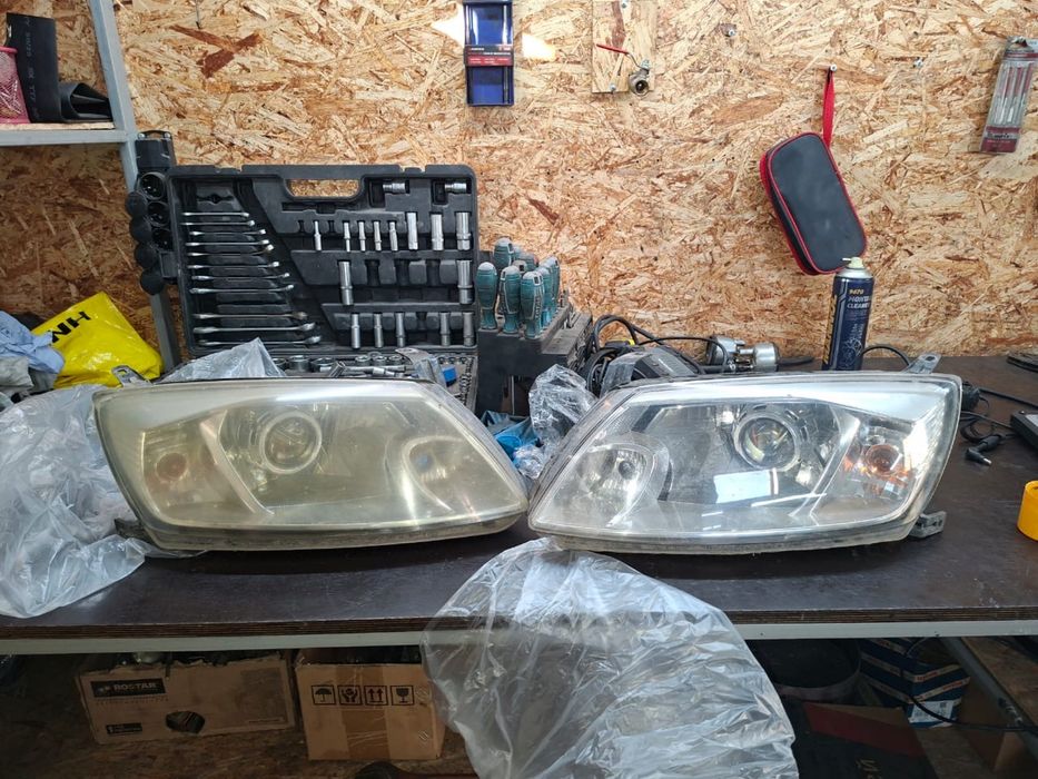 Лада гранта Фары 2 шт с линзами