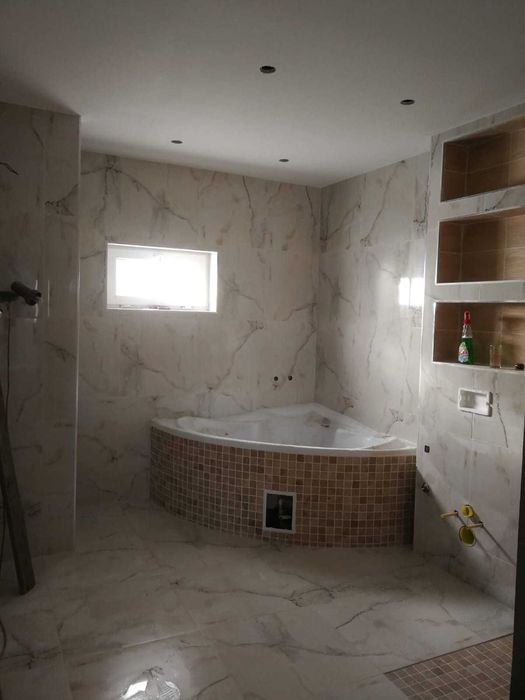 Construcții amenajări interioare și exterioare, hidroizolații balcoane