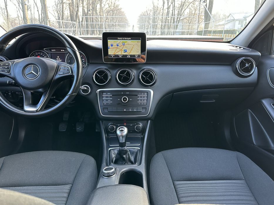 Mercede clasa A 160 motor 1,5 Diesel impecabil culoare deosebita