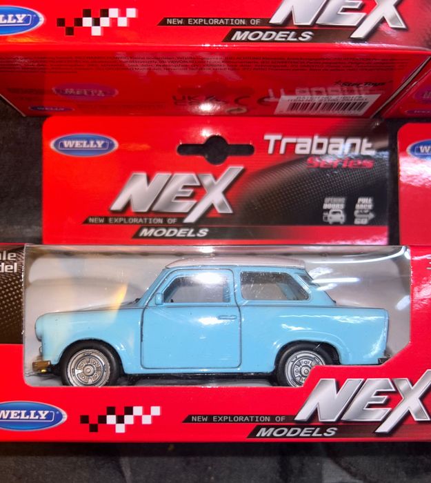 Welly 1:43 модели