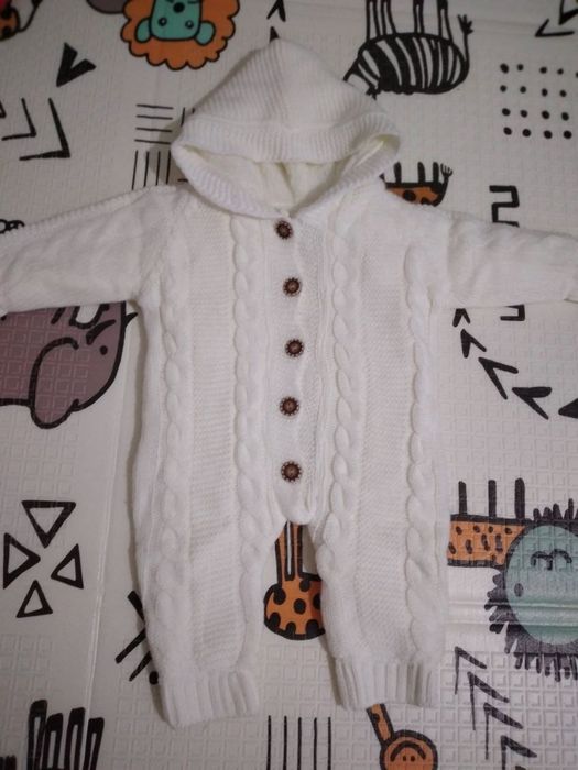 Продаю детские вещи