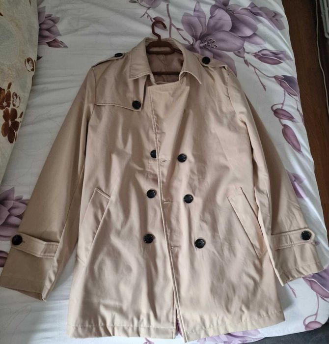 Palton subtire la Oferta 99 lei