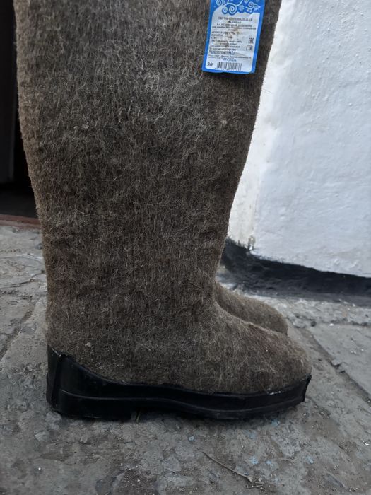 Продам валенки зимние, размер 43-44