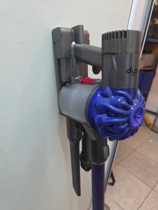 Прахосмукачка Dyson V6 Slim Origin, вертикална, безжична, 0.4 л