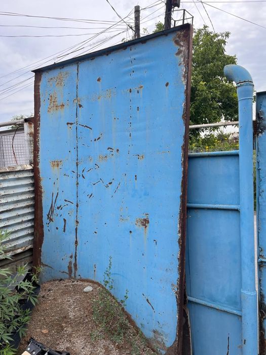 Ворота железные, прочный металл, долговечный