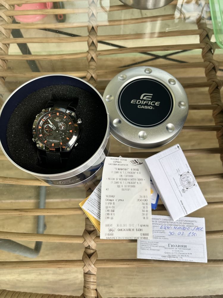 Casio Edifice EQW-M1100