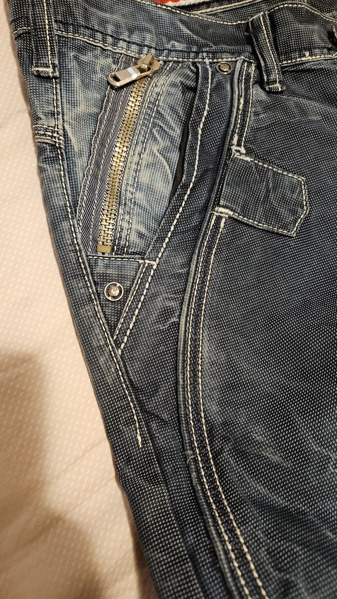 Мъжки дънки 34/32