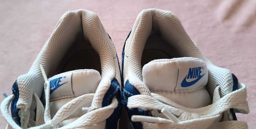 Adidasi Nike alb cu albastru