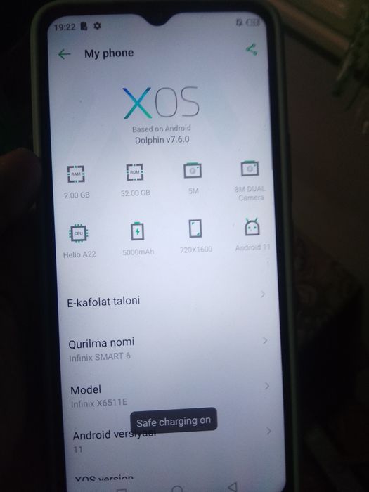 Infinix smart 6  holati yaxshi usta kurmagan  aloqa uchun telegram dan