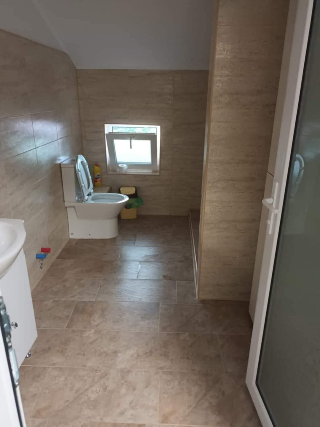 Camere de închiriat