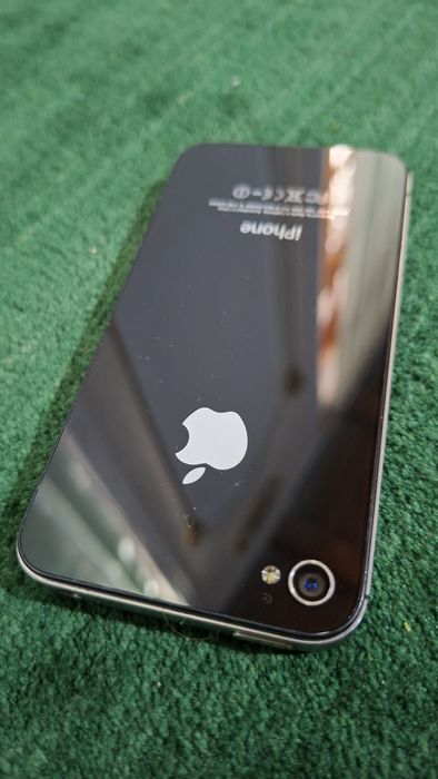 Iphone 4s ideal holatda