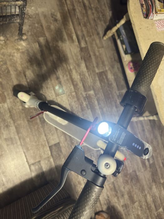 Електрическа  тротинетка Xiaomi Mijia M365