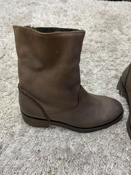 Ghete din piele naturală