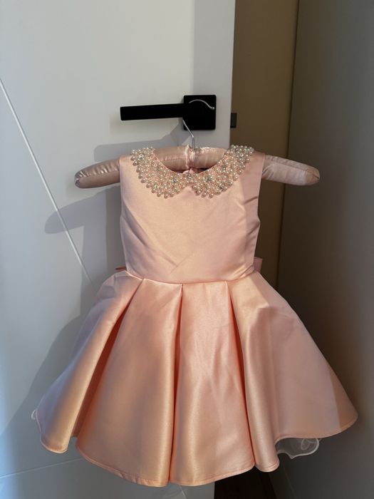 Rochita botez - 6-9 luni