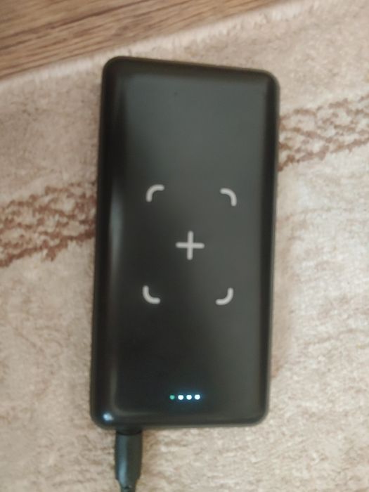 Поуэрбанк на 10000 мач