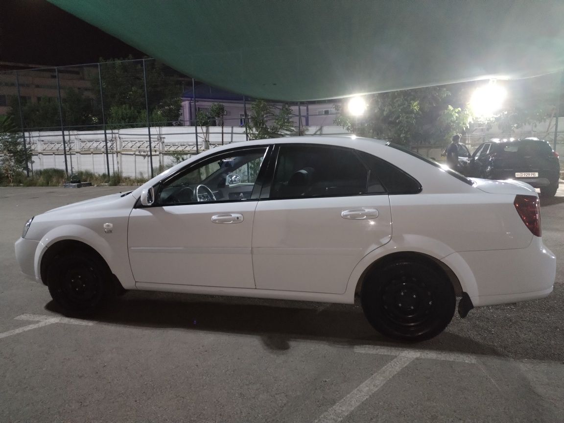 Ласетти 1.8 Автомат