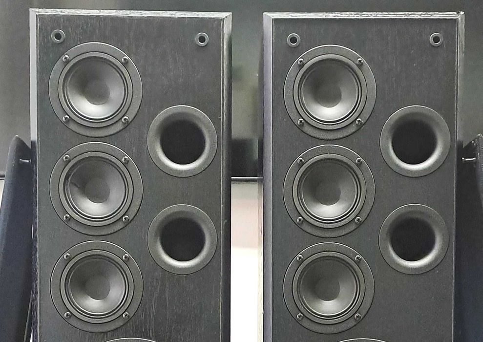 muzica Eltax C 205 coloane 5 dif 3 cai 140 W muzica