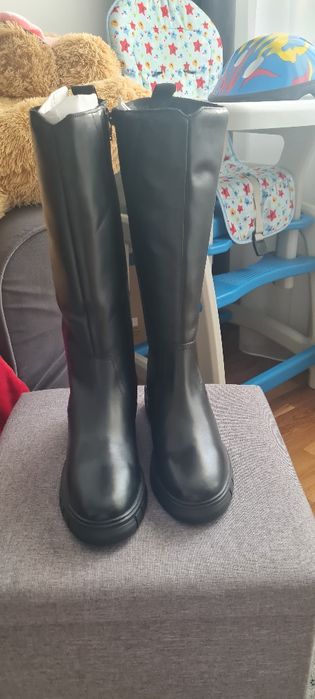 Ghete piele naturala Maruti