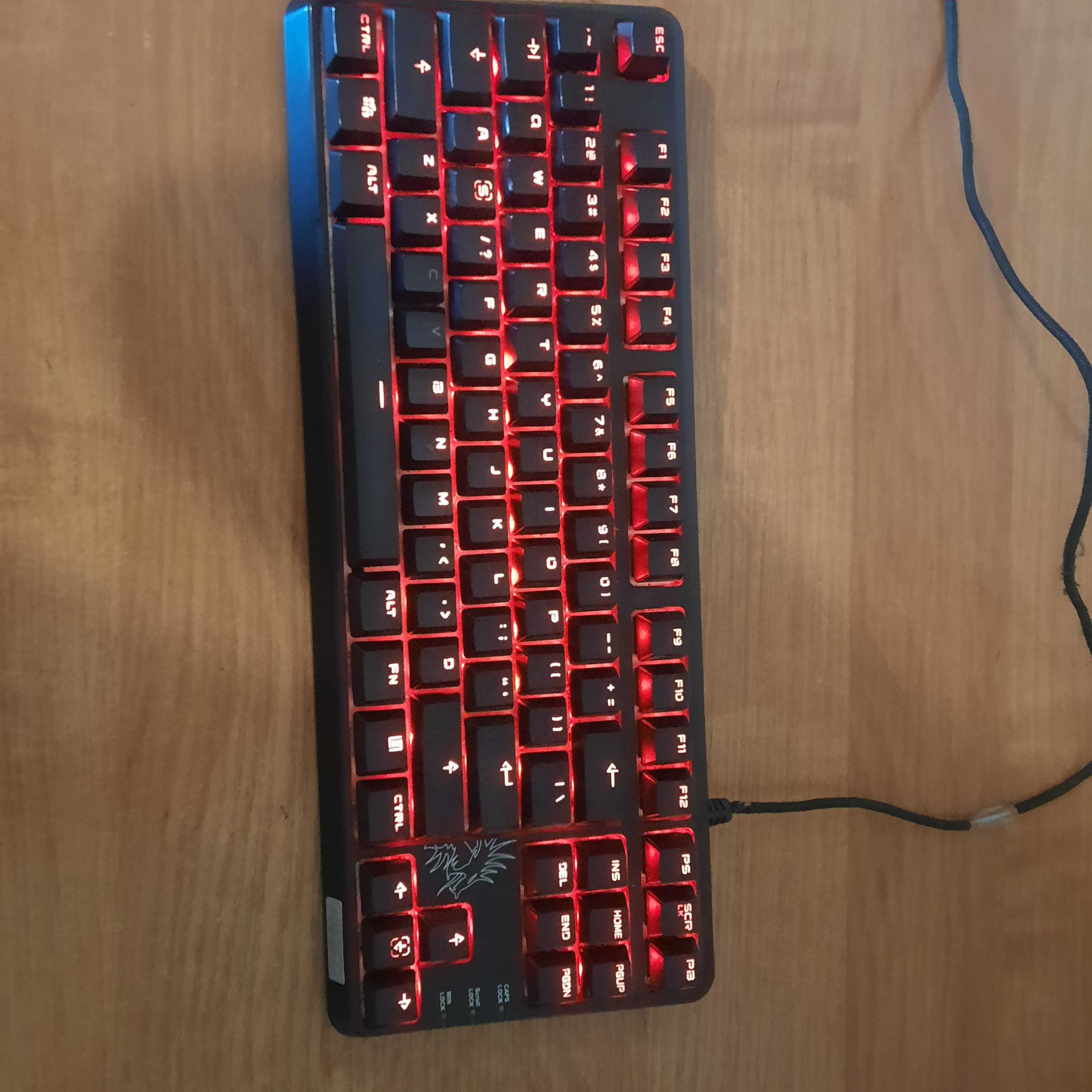 Механическая клавиатура Fuhlen SM680R