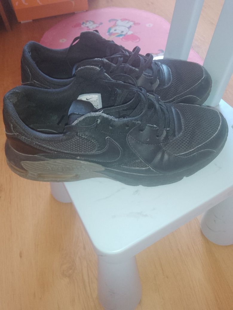 Nike  AIR  43 номер