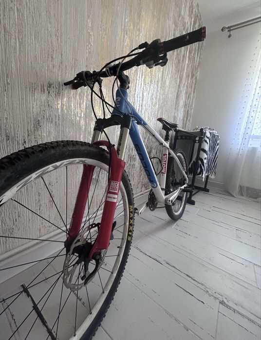 Bicicletă hardtail Focus Black Forest