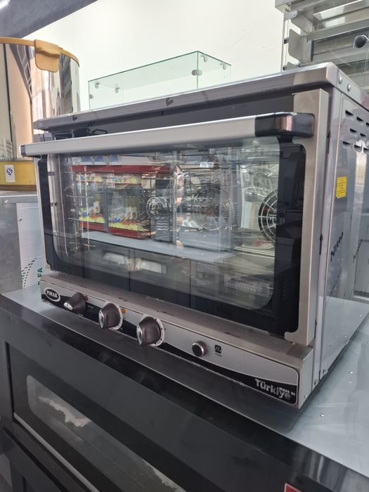 Печь пароконвектомат