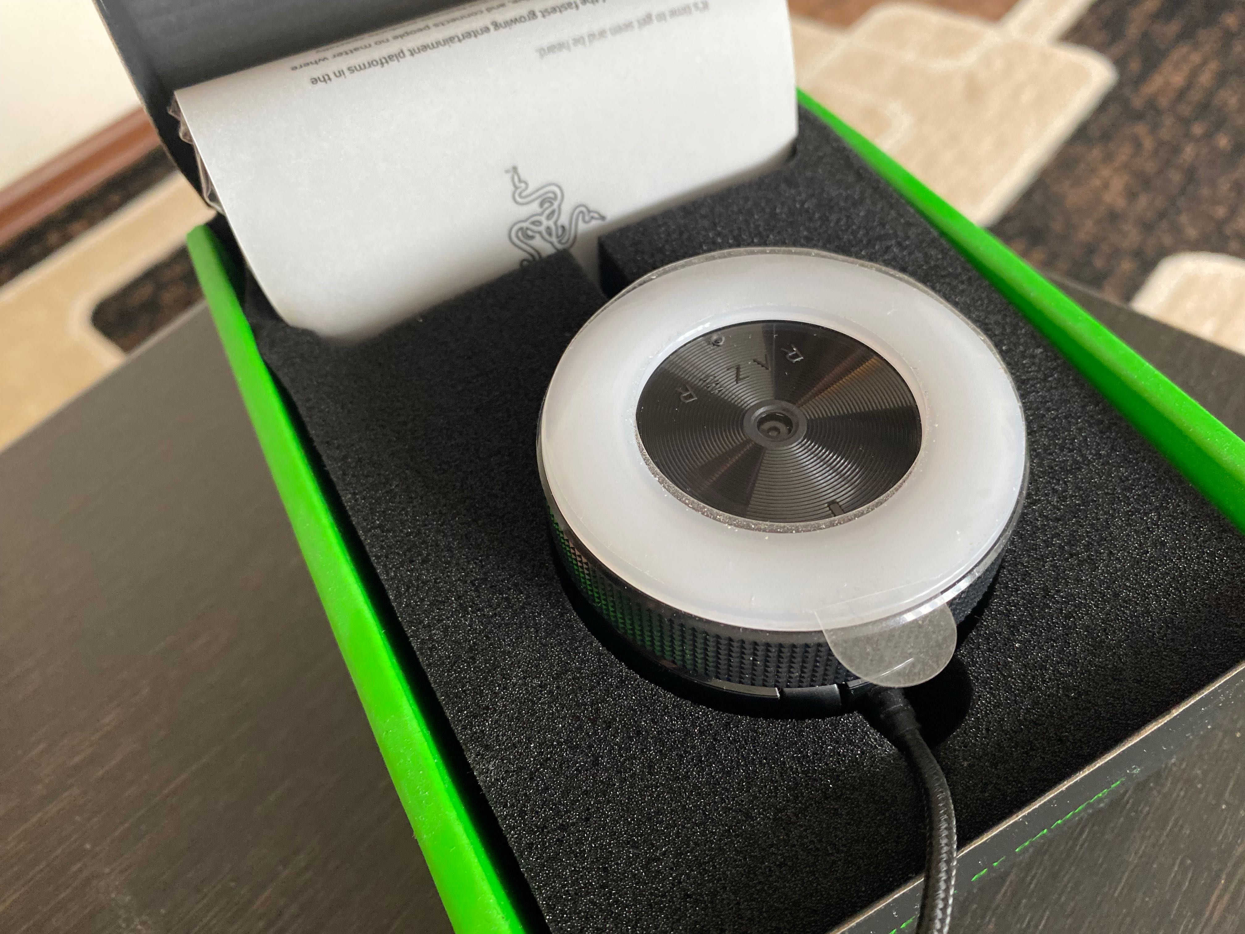 Веб-камера Razer KIYO