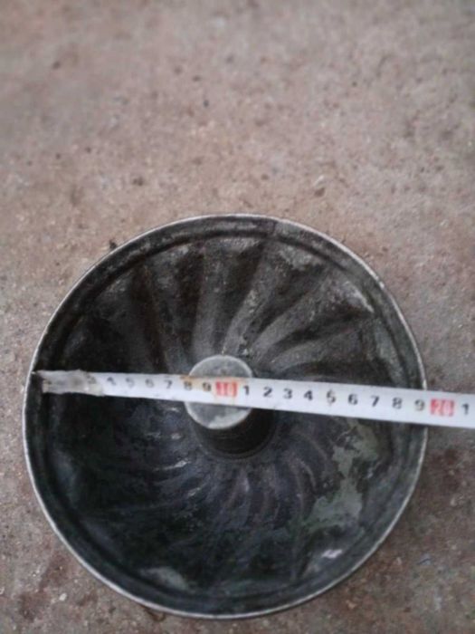 Меден тиган и медна форма за кекс