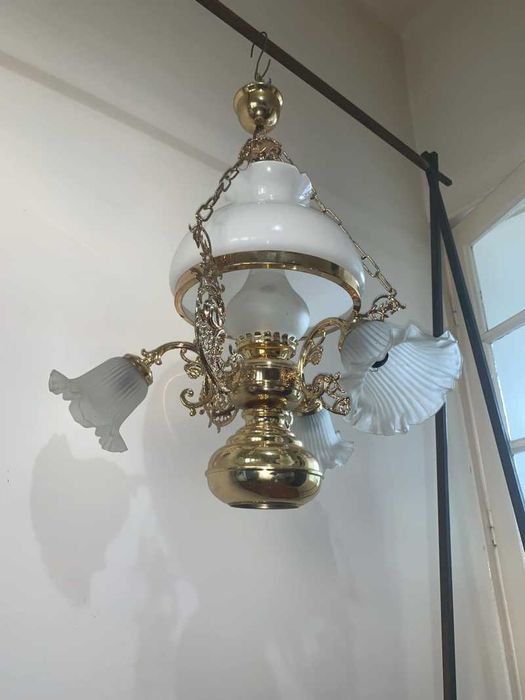 Candelabru din alama si brate din bronz cu cinci becuri