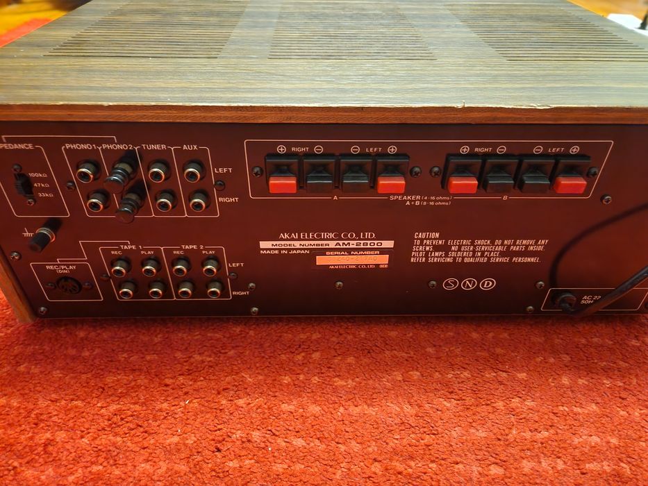 Amplificator Akai AM 2800
