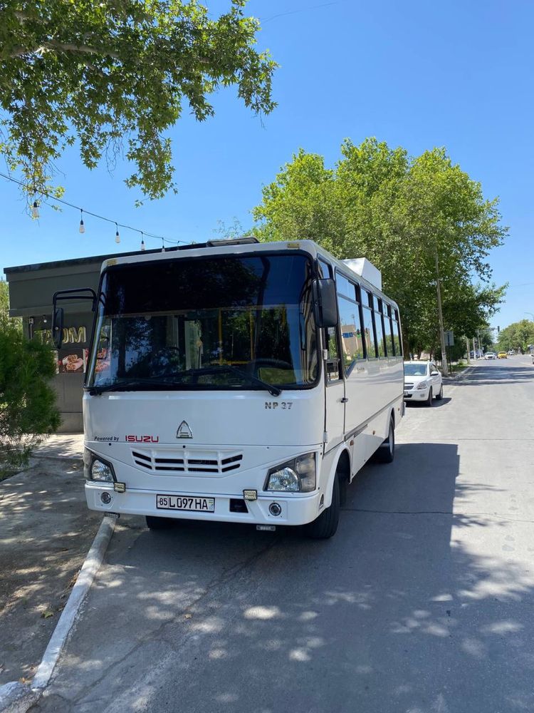 Isuzu aftobus 2014 yil
