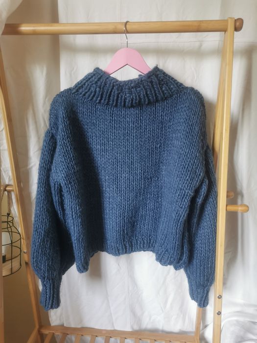 pulover tricotat manual cu lana oversize, chunky, calduros