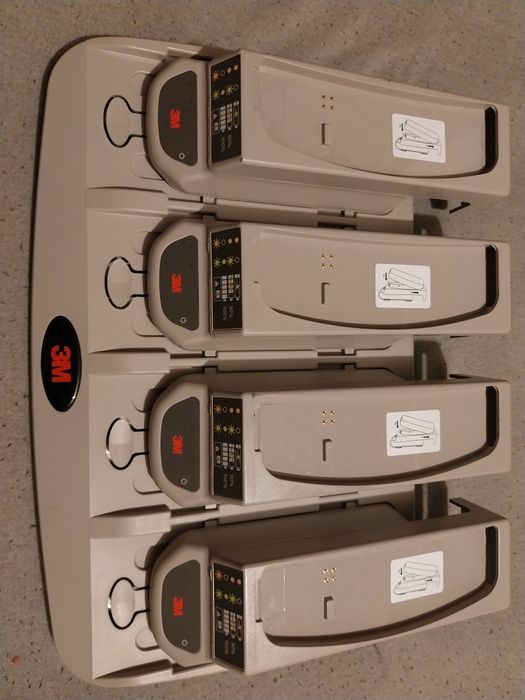 Incărcator 3M Docking station