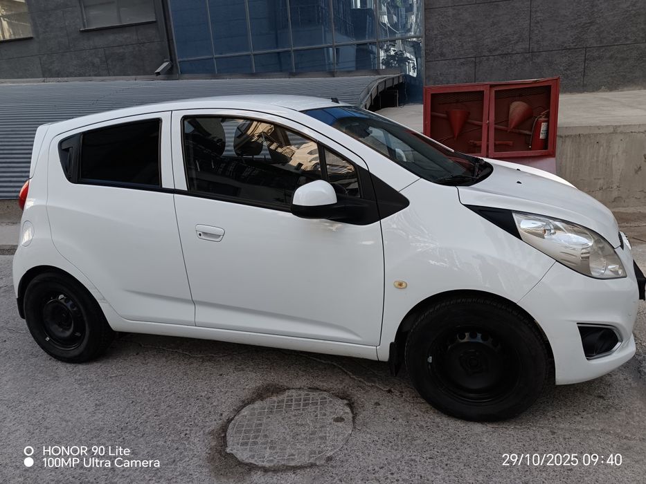 Spark 2014 yil mexanika mator 1.25 1 pozitsani 3 qilingan