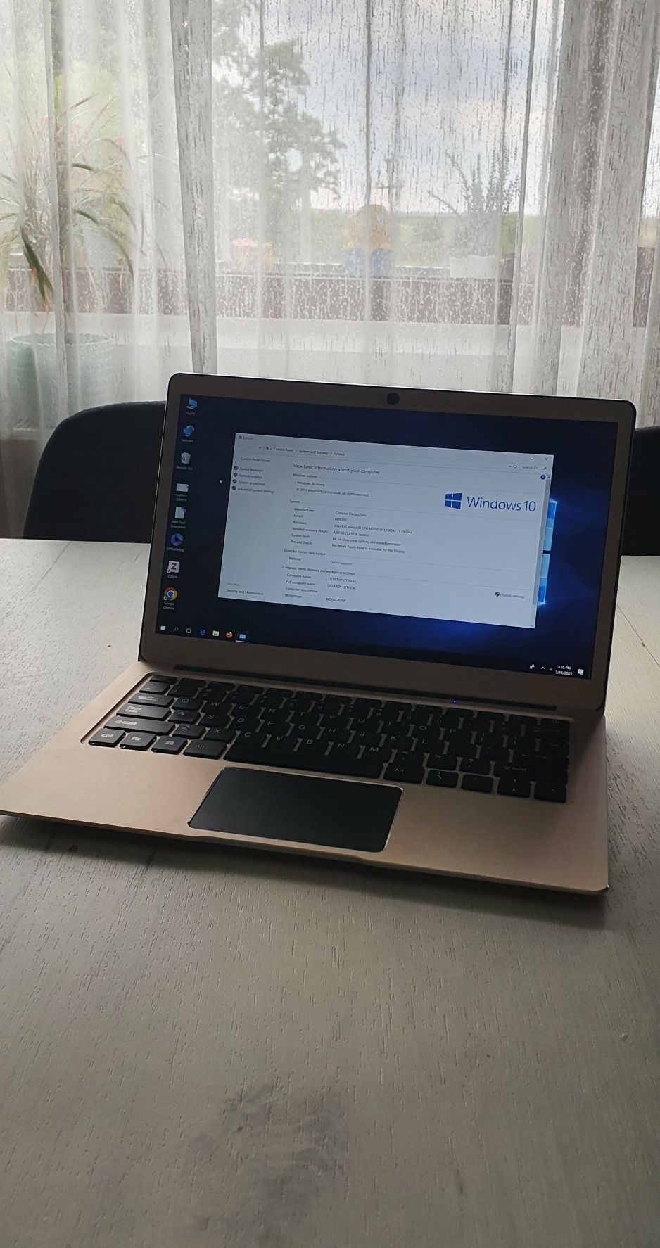 Laptop ultraportabil Myria my8305 13,3"