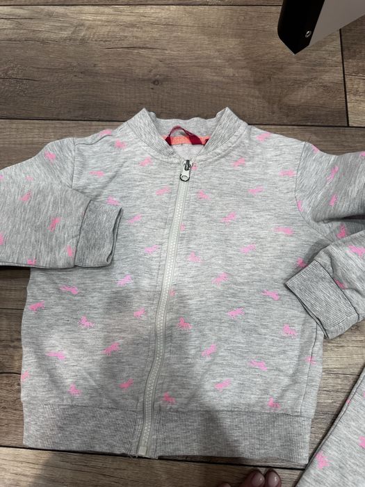 Вещи еа девочку на 2-3 года