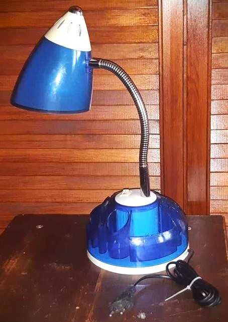 Lampa de masa/veioză 1x60W E27 albastru 16,5x16,5x51cm