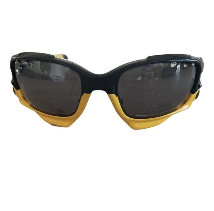 Слънчеви очила OAKLEY