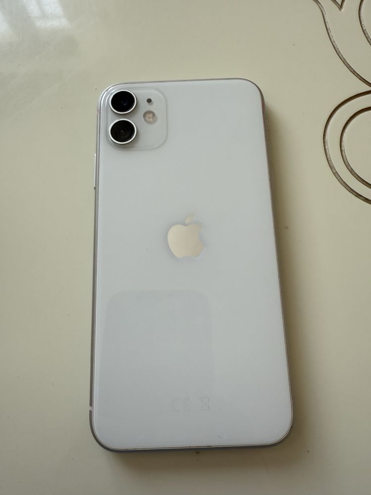 İphone 11 белый!