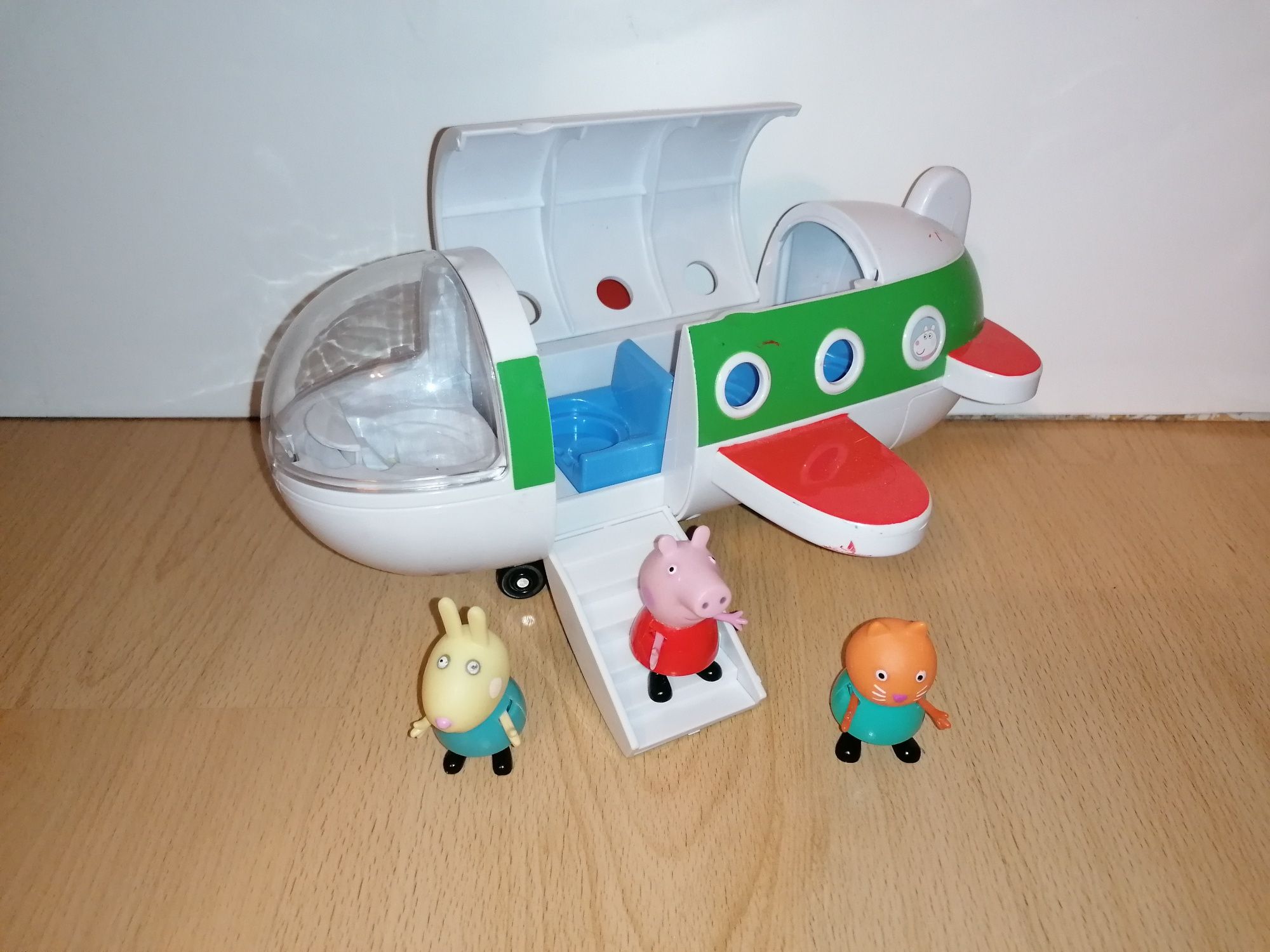 Avion peppa pig cu figurine