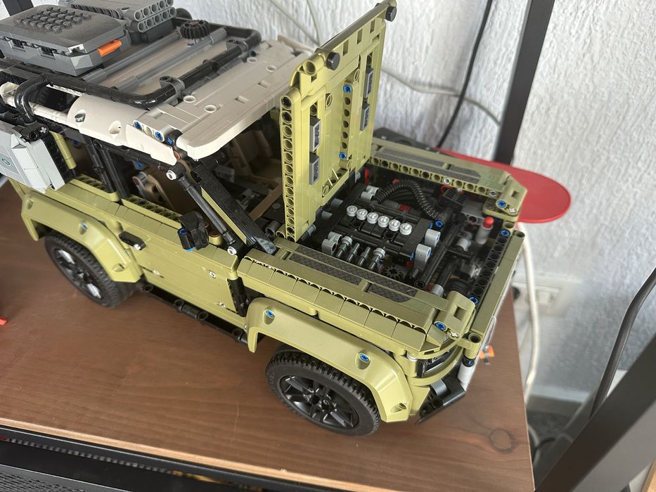 Lego F1 si Landrover