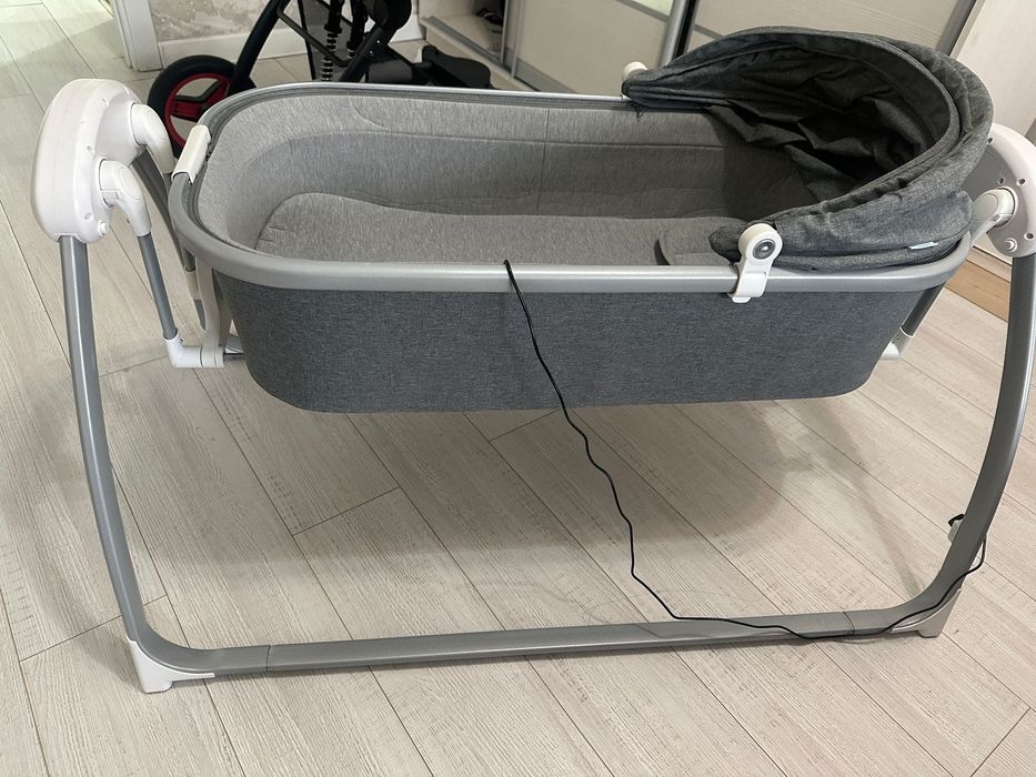 Продам кроватку для новорождённых.